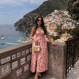 Meet your Posher, Danya